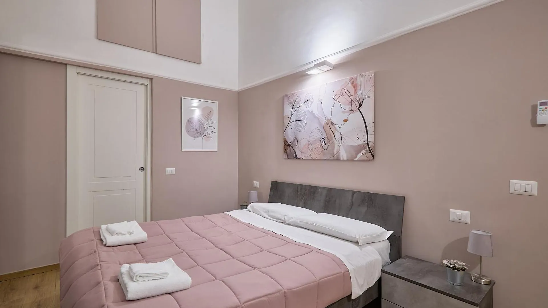 Casa Pallini Luxury Apartment Rome 0*,