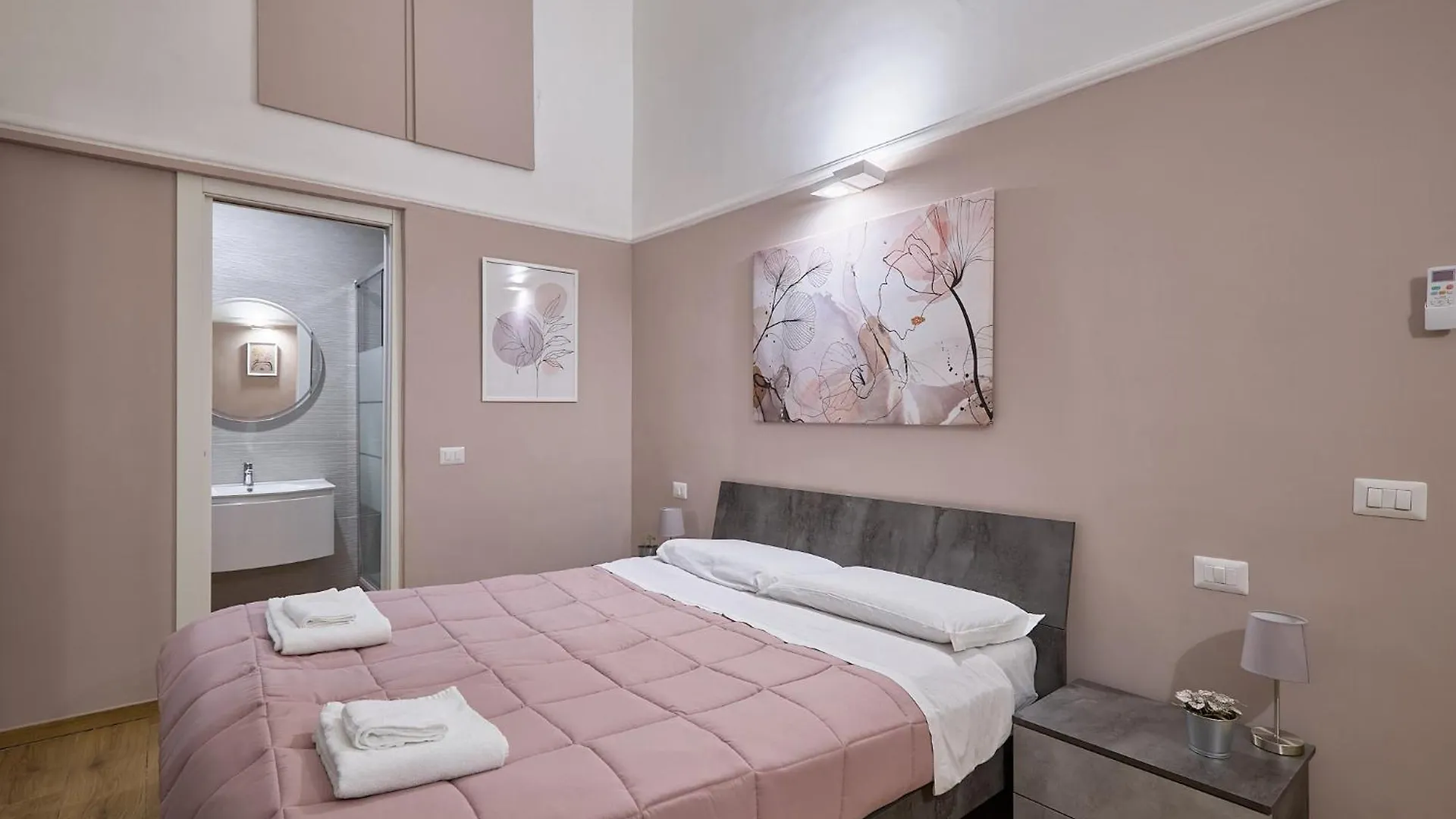 Casa Pallini Luxury Apartment Rome